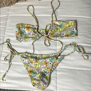 Ribbed Ditsy Print Tied loincloth Bikini Set